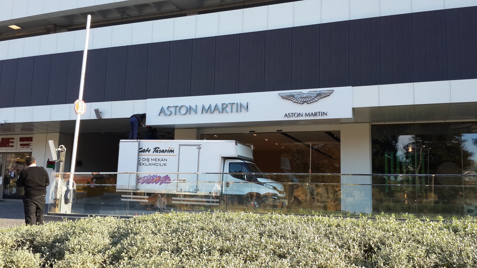 Aston Martin Alaçatı